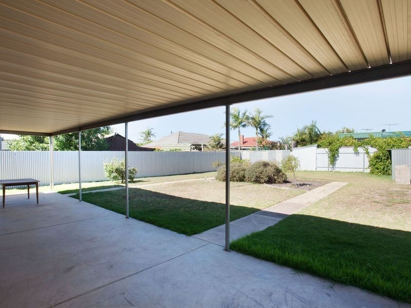 223 Tapleys Hill Road, Seaton SA 5023