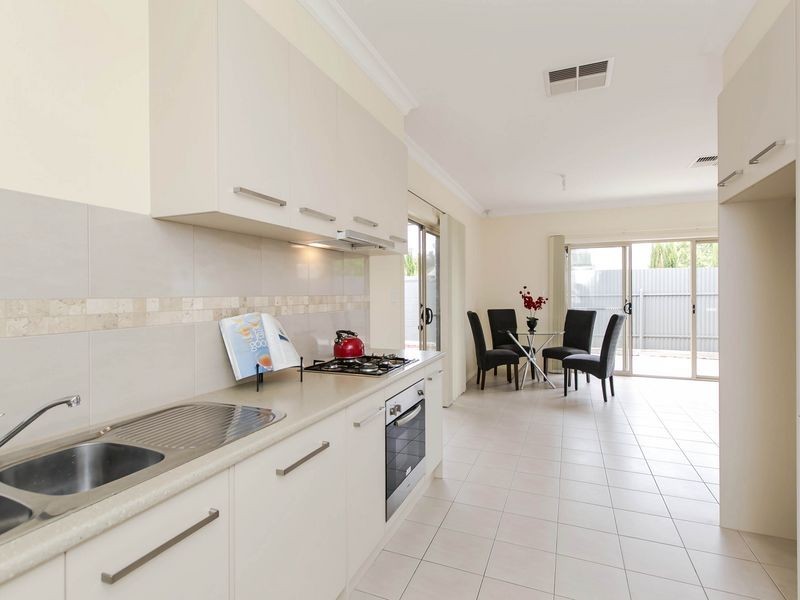 1a Dayman Avenue, Albert Park SA 5014