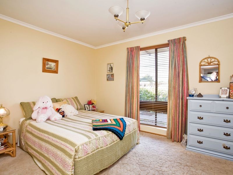 21 Stevens Street, Seaton SA 5023