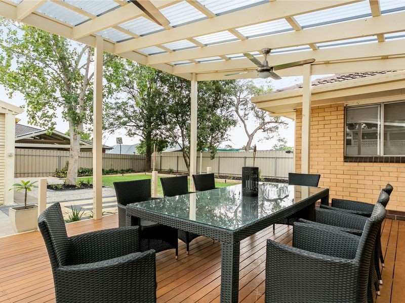 34 St Albans Road, Evanston Park SA 5116