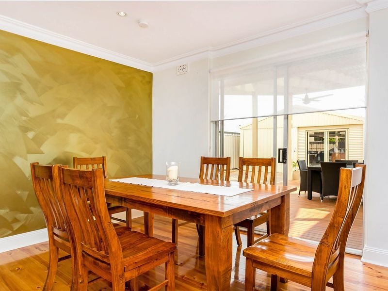 34 St Albans Road, Evanston Park SA 5116