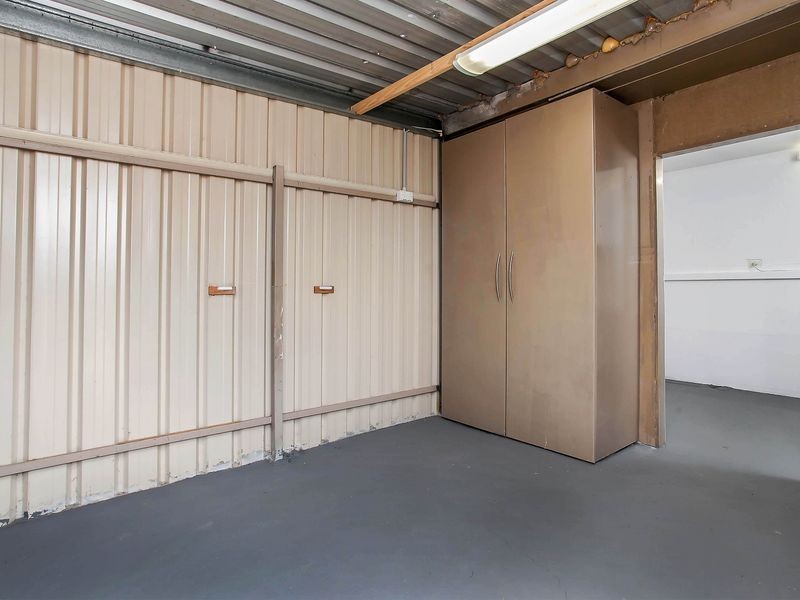 11 Fourth Avenue, Seaton SA 5023