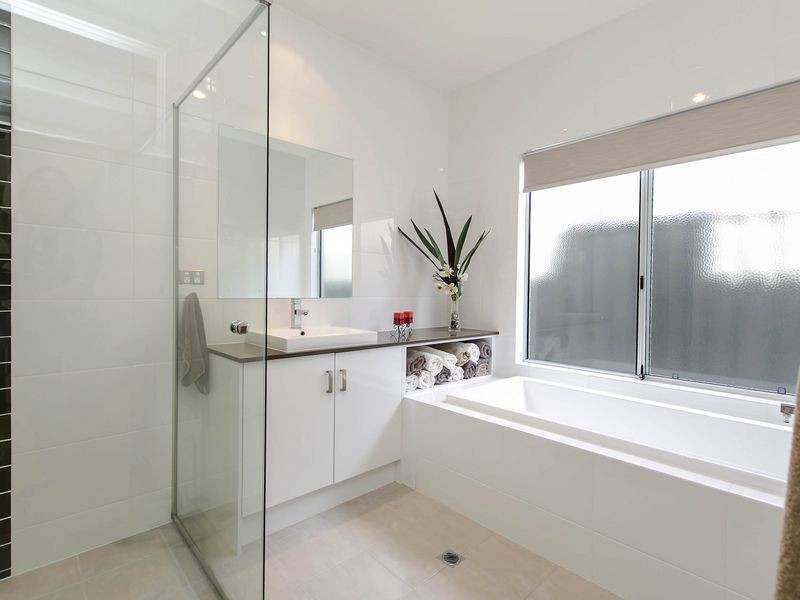 7a Martins Road, Seaton SA 5023