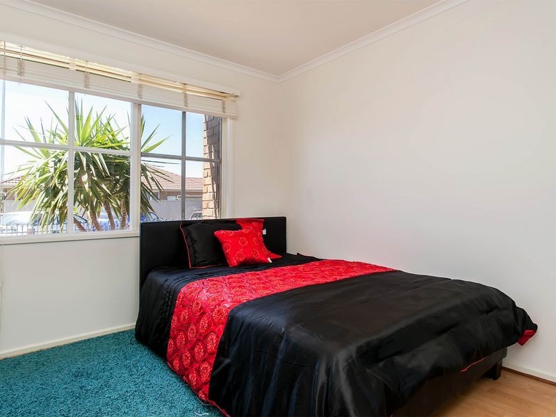 16 Emerald Parade, Ottoway SA 5013
