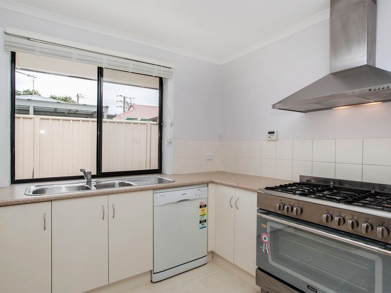 23 Emily Street, Birkenhead SA 5015