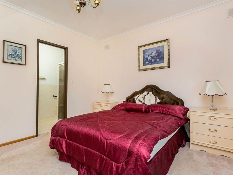 14 Sims Crescent, West Lakes SA 5021