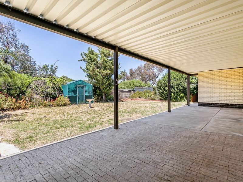 14 Sims Crescent, West Lakes SA 5021