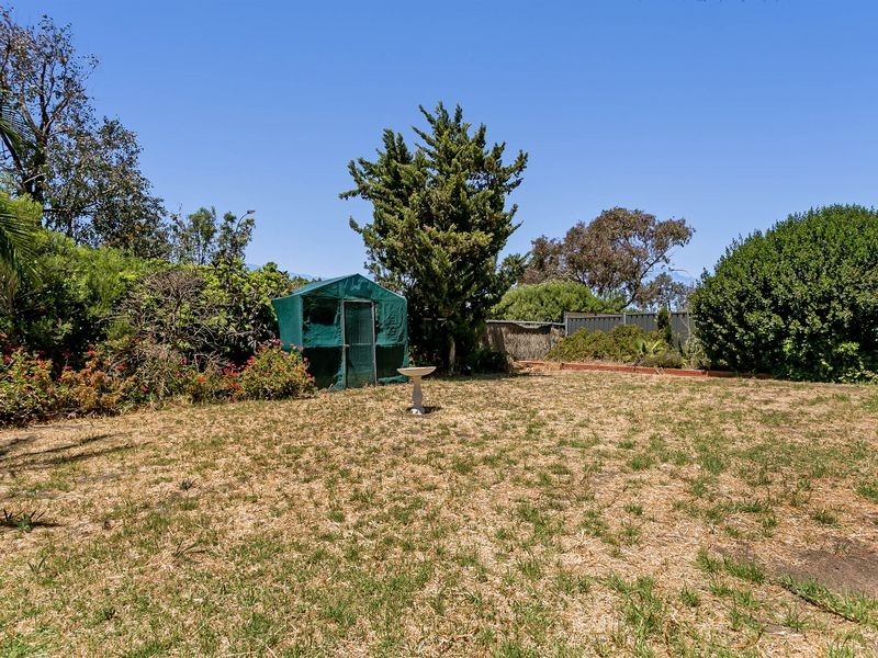 14 Sims Crescent, West Lakes SA 5021