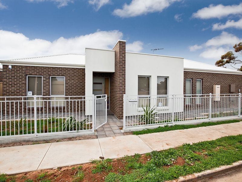 16 Osborne Street, Albert Park SA 5014