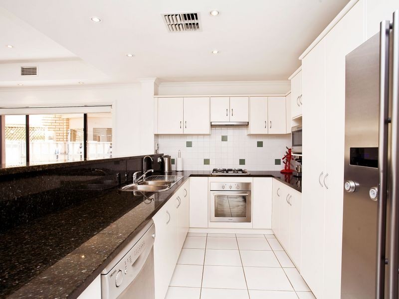 89A Henley Beach Road, Henley Beach South SA 5022