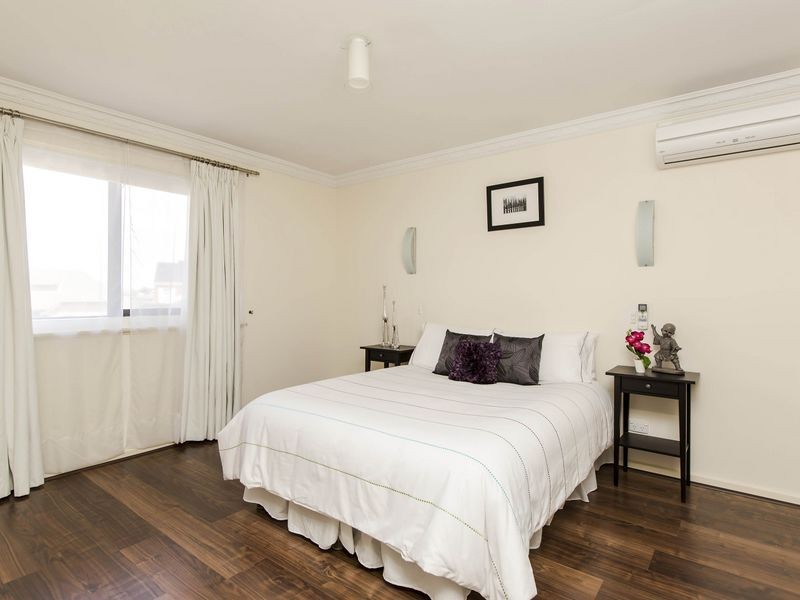 78 Martin Court, West Lakes SA 5021