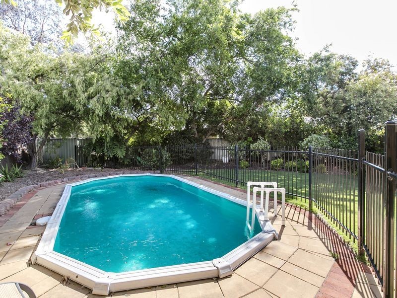 11 Marlee Court, West Lakes SA 5021