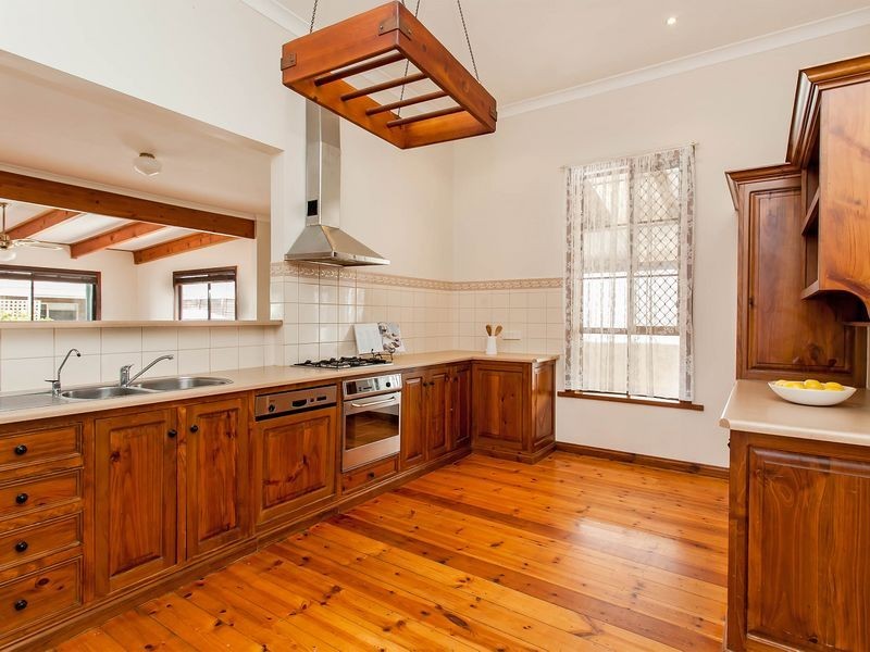 40 Roberts Street, Birkenhead SA 5015