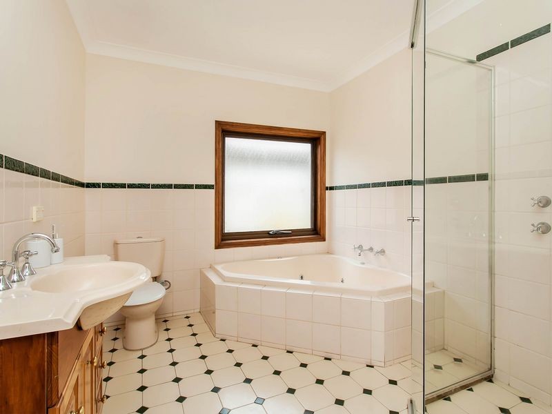 40 Roberts Street, Birkenhead SA 5015