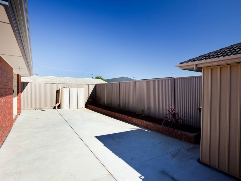 14 Haven Road, Mansfield Park SA 5012