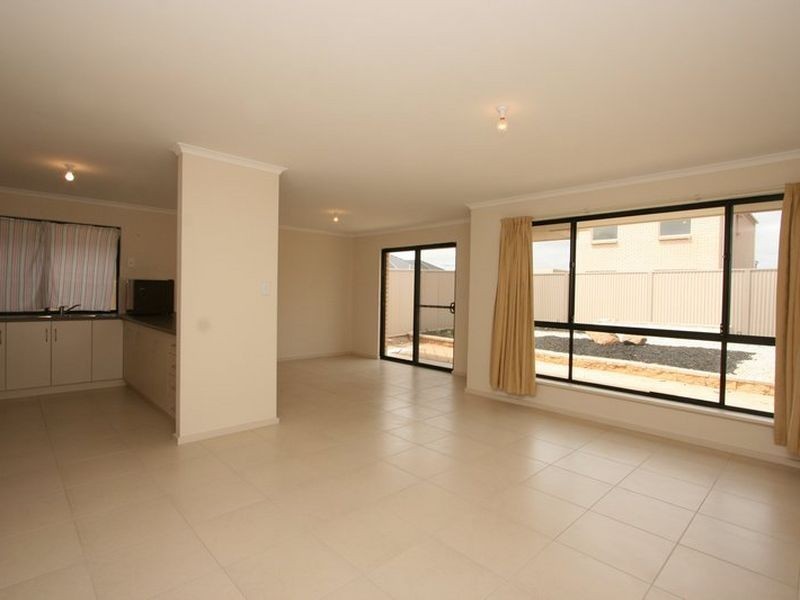 2 Emma Street, Athol Park SA 5012