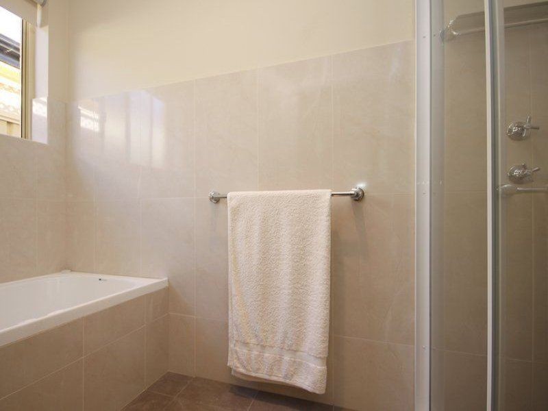 6 Collingwood Avenue, Flinders Park SA 5025