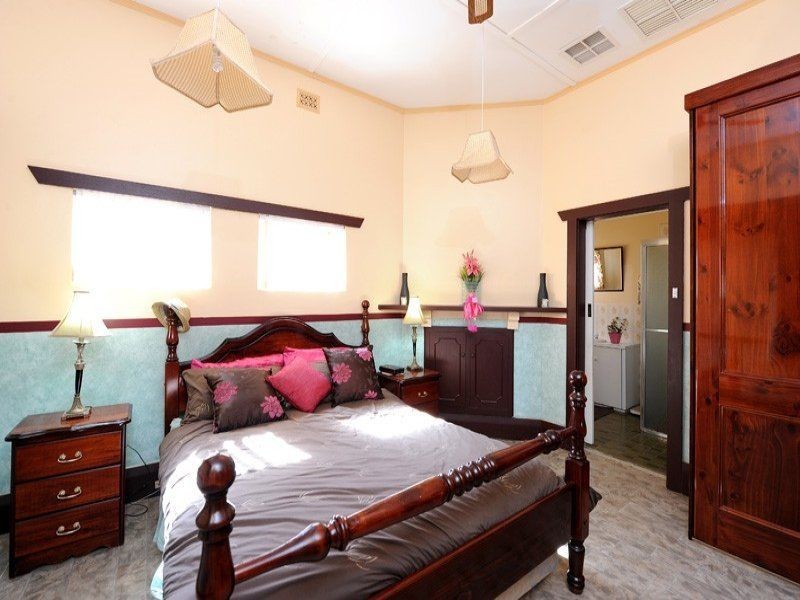 127 Marlborough Street, Henley Beach SA 5022