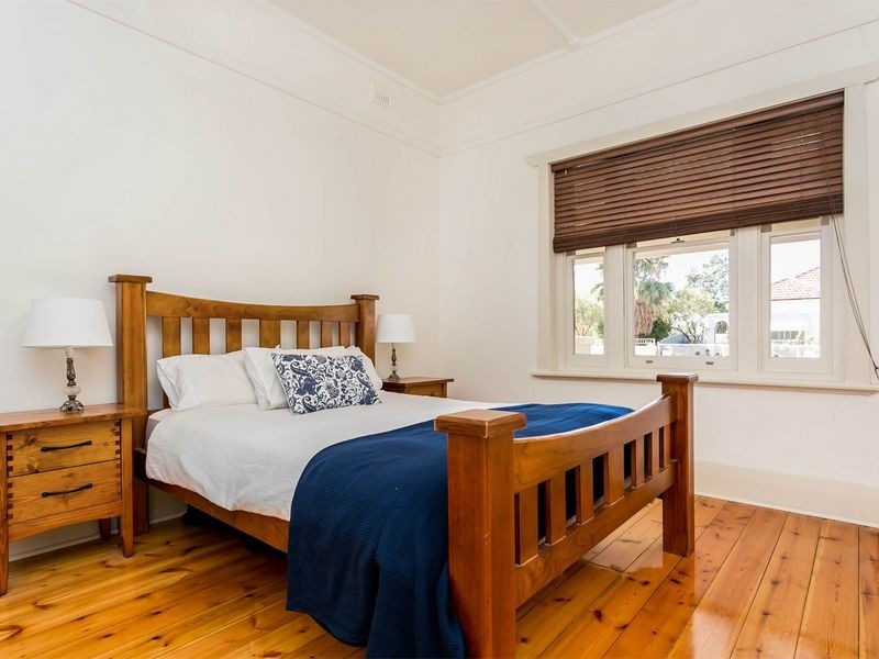 31 Andrew Street, Hendon SA 5014