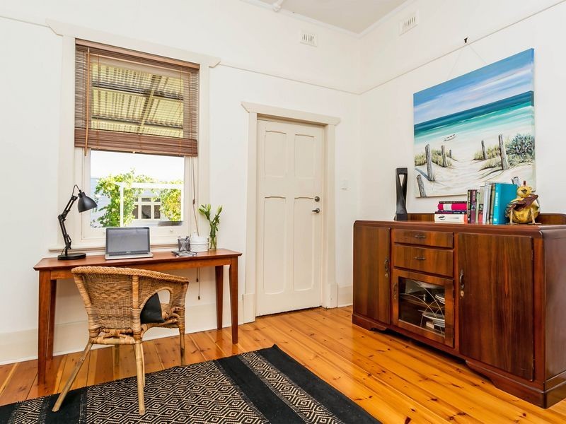 31 Andrew Street, Hendon SA 5014