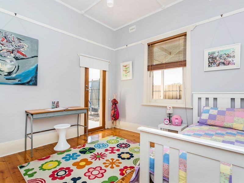 31 Andrew Street, Hendon SA 5014
