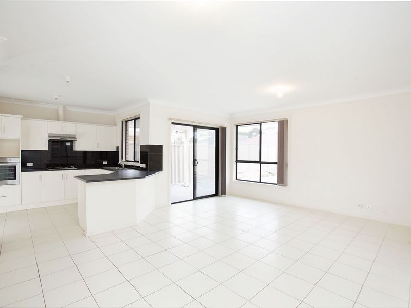 20 Londonderry Crescent, Mansfield Park SA 5012