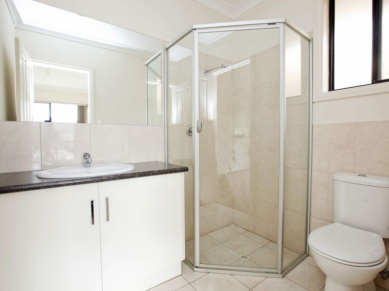 20 Londonderry Crescent, Mansfield Park SA 5012