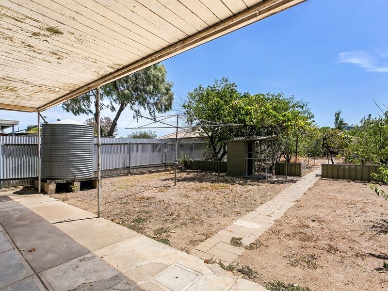 101 Rosewater Terrace, Ottoway SA 5013