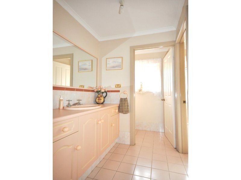 27 Tregenza Court, Parafield Gardens SA 5107