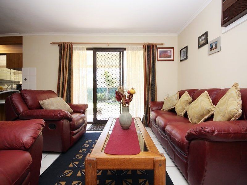 7 Gulf Point Drive, North Haven SA 5018