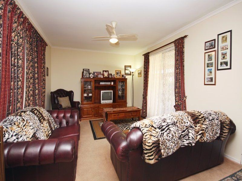 7 Gulf Point Drive, North Haven SA 5018