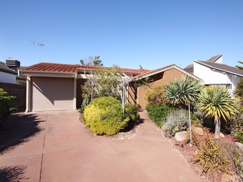 7 Gulf Point Drive, North Haven SA 5018