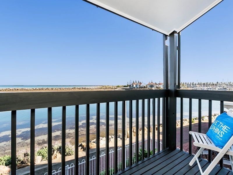 67 One And All Drive, North Haven SA 5018