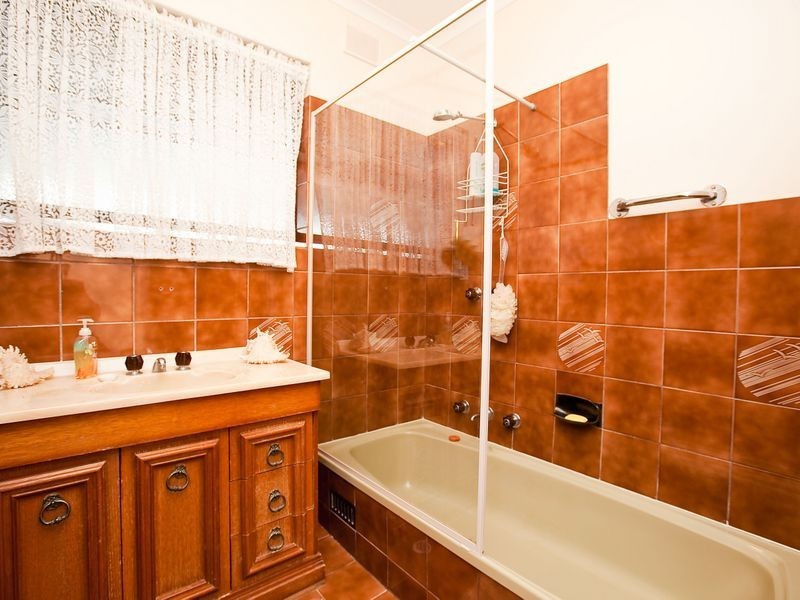 1 Derrick Court, North Haven SA 5018