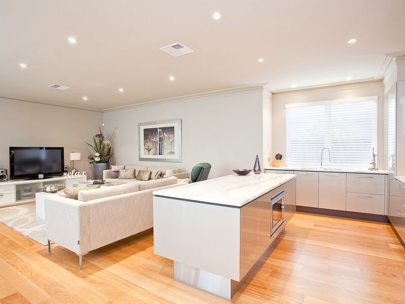 8 Medallion Drive, Grange SA 5022