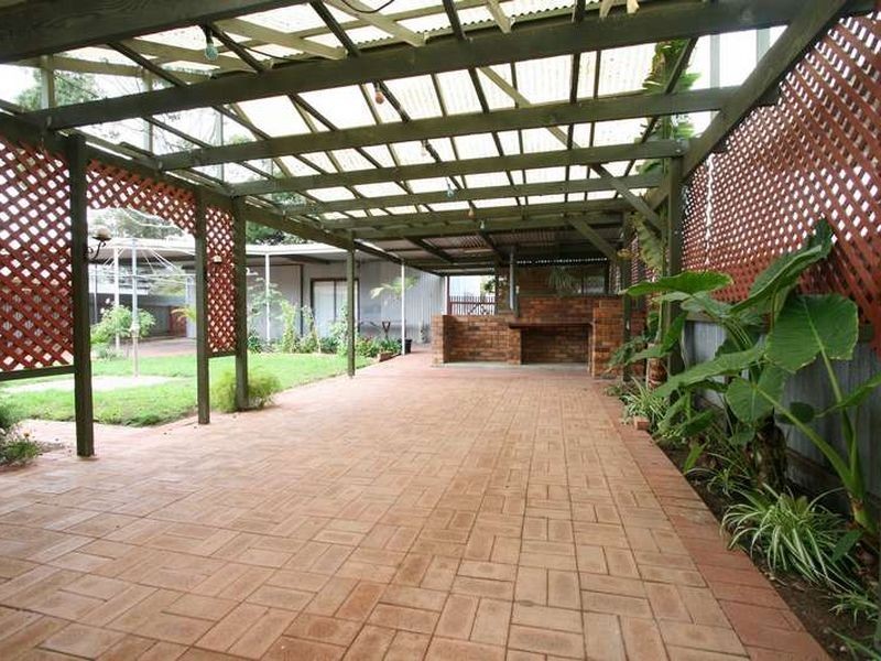 3 Arthur Street, Seaton SA 5023