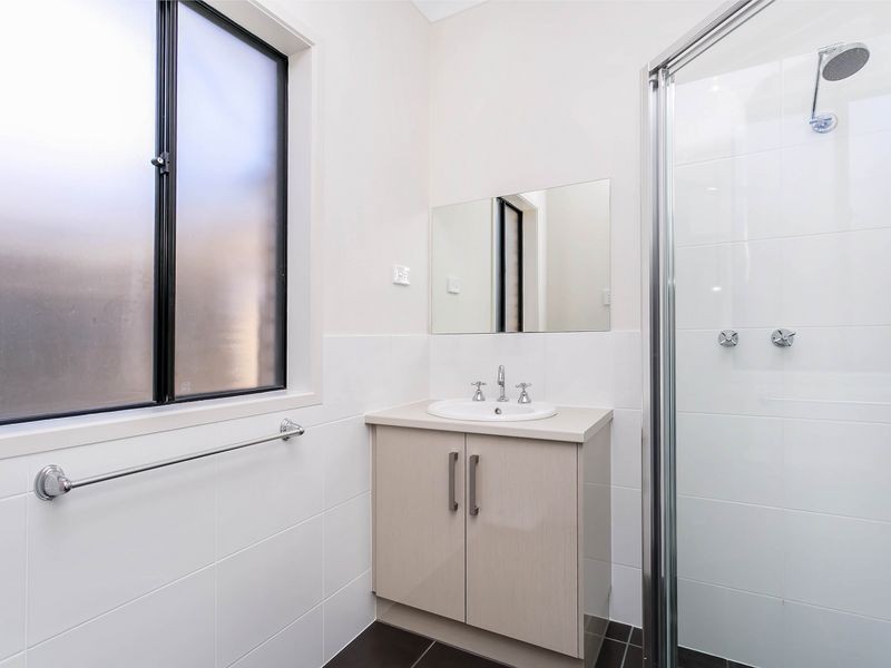 3a Martins Road, Seaton SA 5023