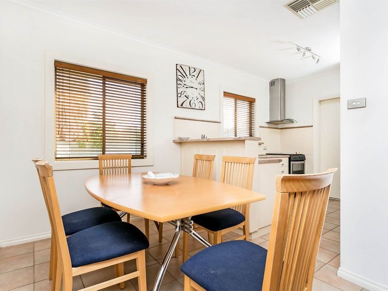 11 Barnes Crescent, Parafield Gardens SA 5107