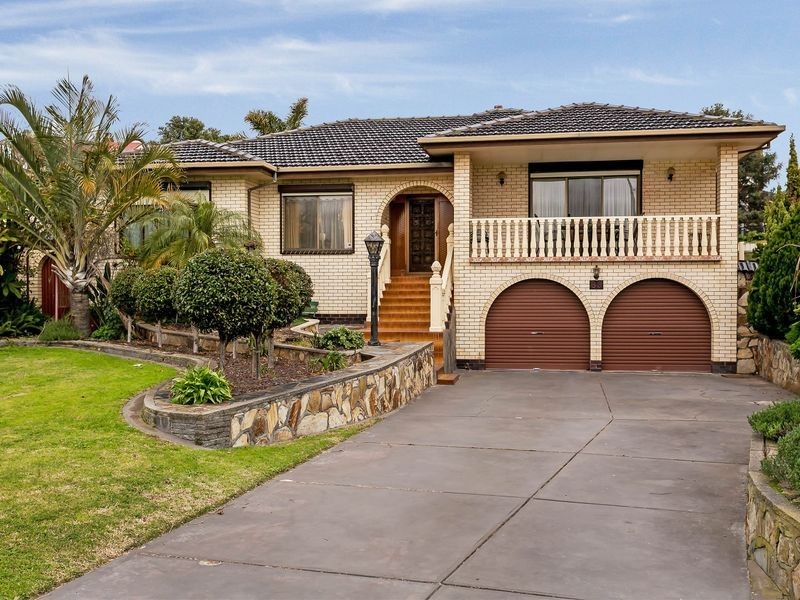 83 Military Road, Tennyson SA 5022