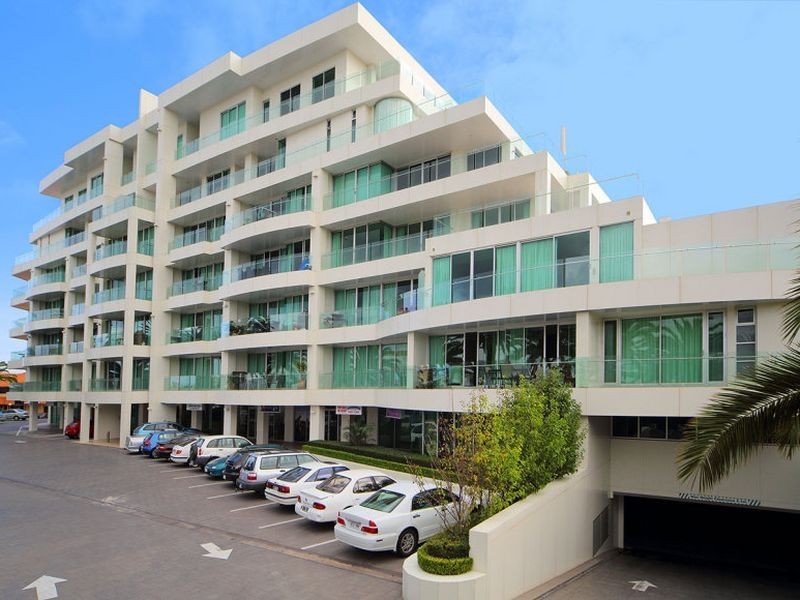 74/155 Brebner Drive, West Lakes SA 5021