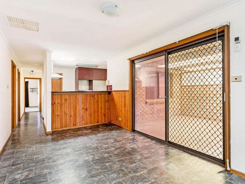 17 Santander Drive, Paralowie SA 5108