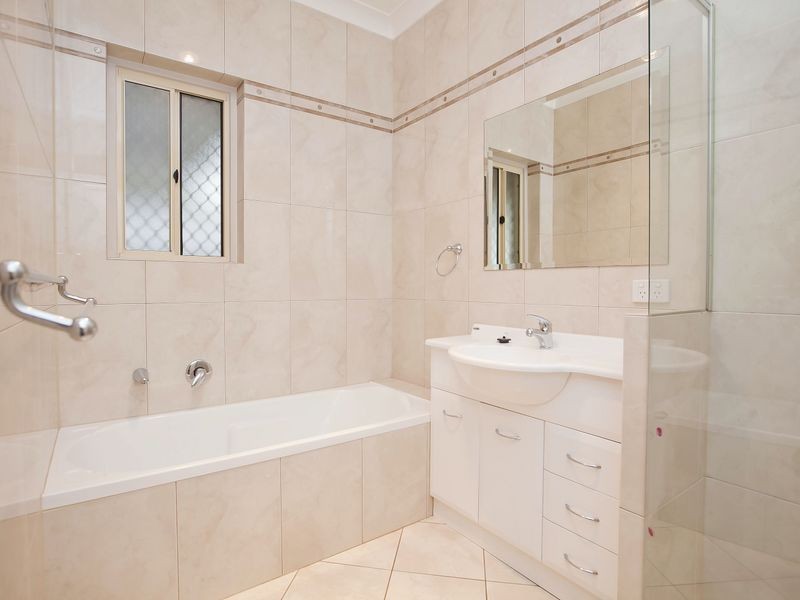 7 Solvay Road, Osborne SA 5017