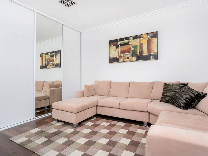 13 Thistle Avenue, Flinders Park SA 5025