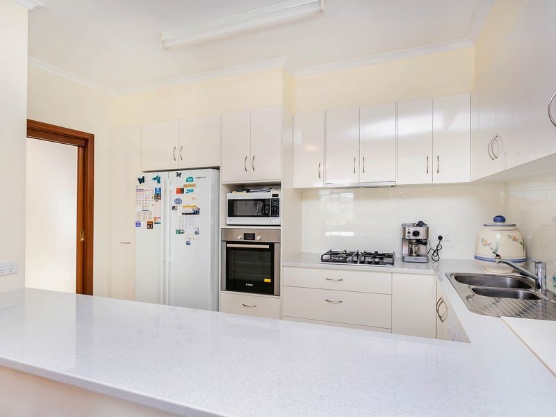 7/6 Sunrise Court, West Lakes SA 5021