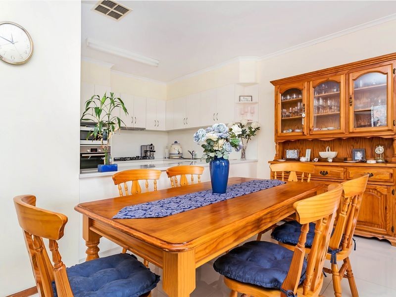 7/6 Sunrise Court, West Lakes SA 5021