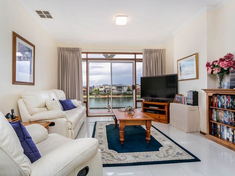 7/6 Sunrise Court, West Lakes SA 5021