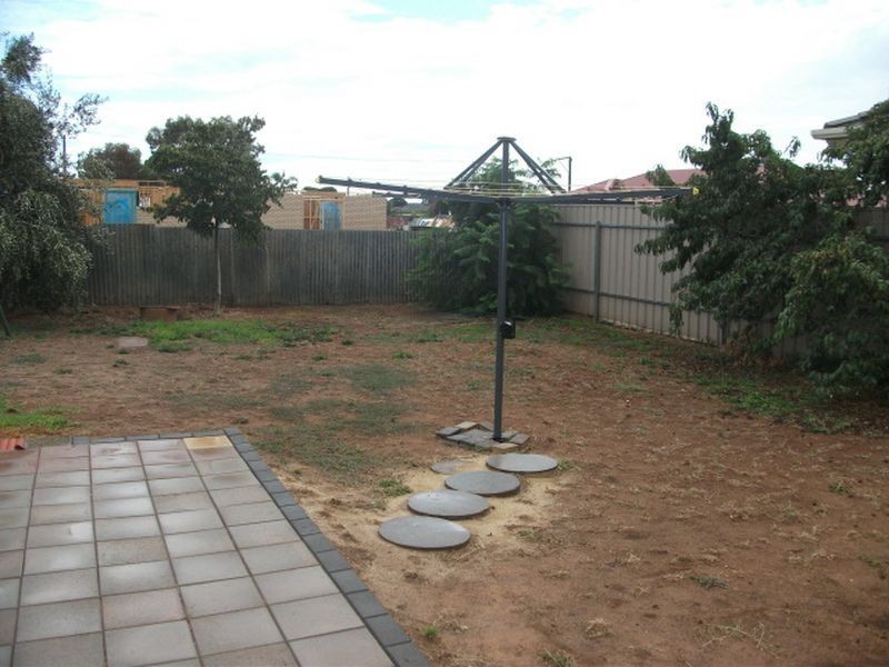 13 Broadford Crescent, Findon SA 5023