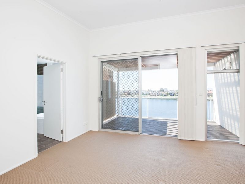 11 Karra Cove, New Port SA 5015