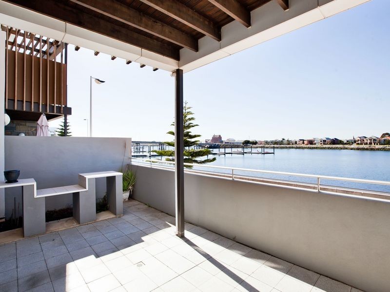 11 Karra Cove, New Port SA 5015