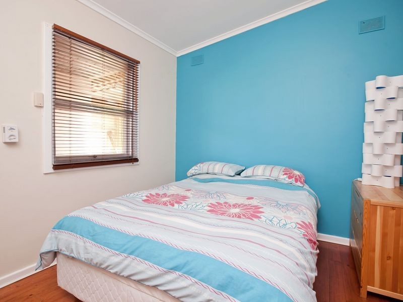 24 Bristol Crescent, Taperoo SA 5017